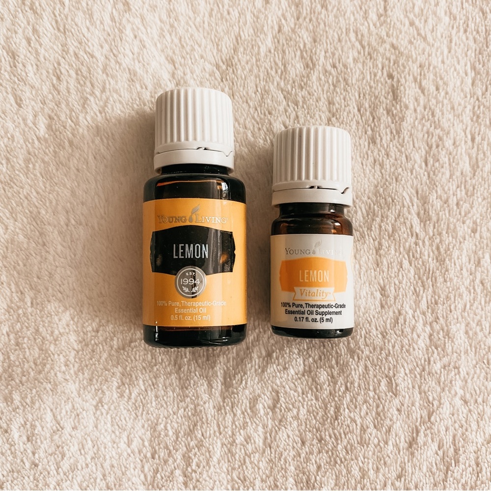NEW Lot of 2 Young Living Lemon Essential Oils 1 15ml and 1 5ml
